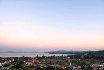 Ein fantastischer Panoramablick auf die Veranda der Bar